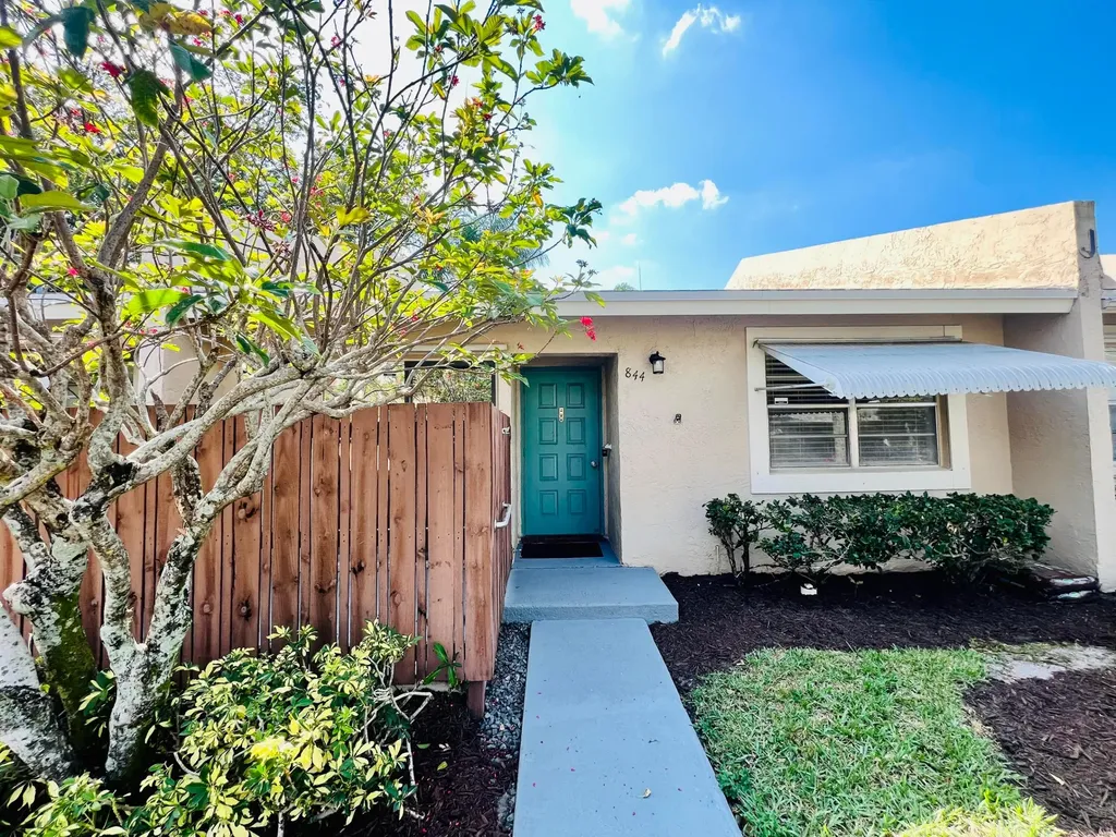 844 Banks Road Coconut Creek FL 33063