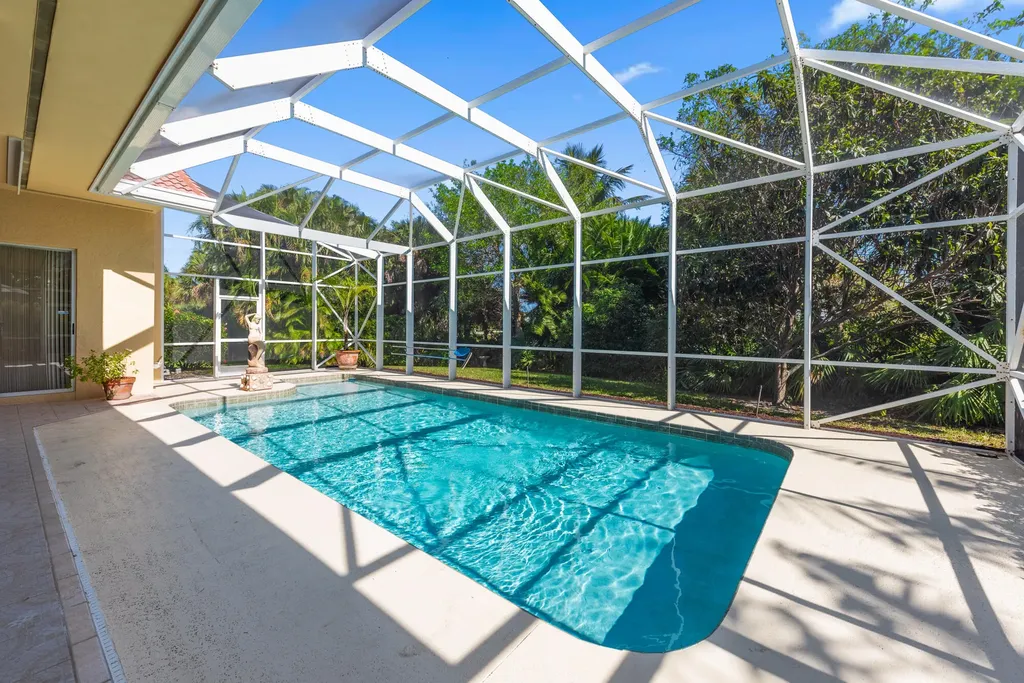 9281 SE Mystic Cove Terrace Hobe Sound FL 33455