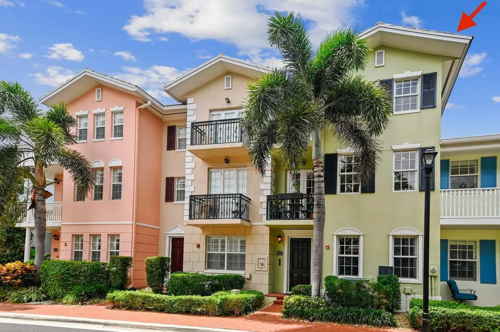 1032 E Heritage Club Circle Delray Beach FL 33483