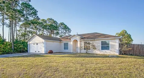 1601 SW Buttercup Avenue Port St Lucie FL 34953