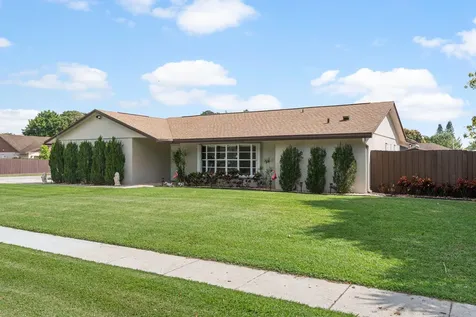 1387 Mystic Court Wellington FL 33414