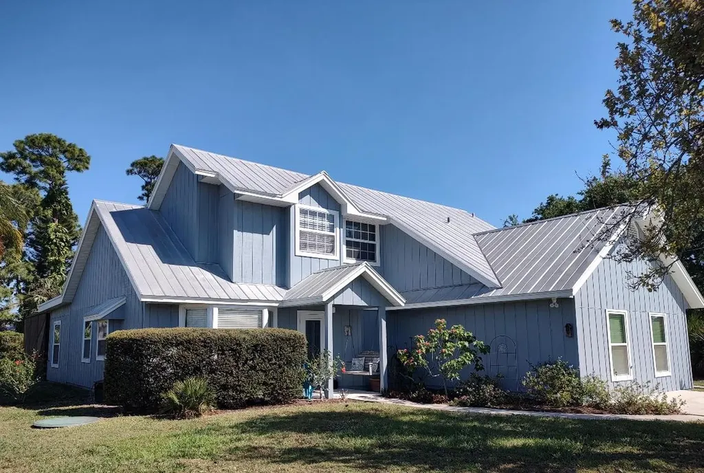 761 SE Lansdowne Avenue Port St Lucie FL 34983