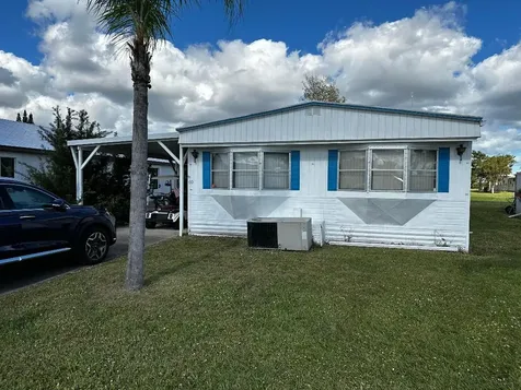 60 Del Prado Street Port St Lucie FL 34952