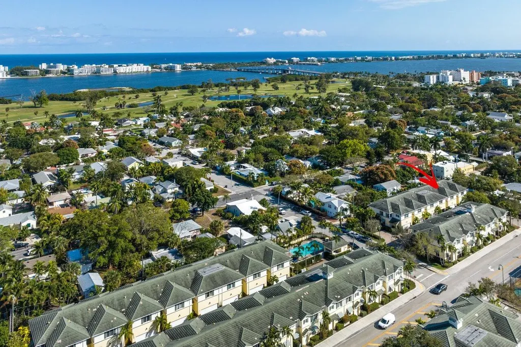 418 N Federal Highway Lake Worth Beach FL 33460