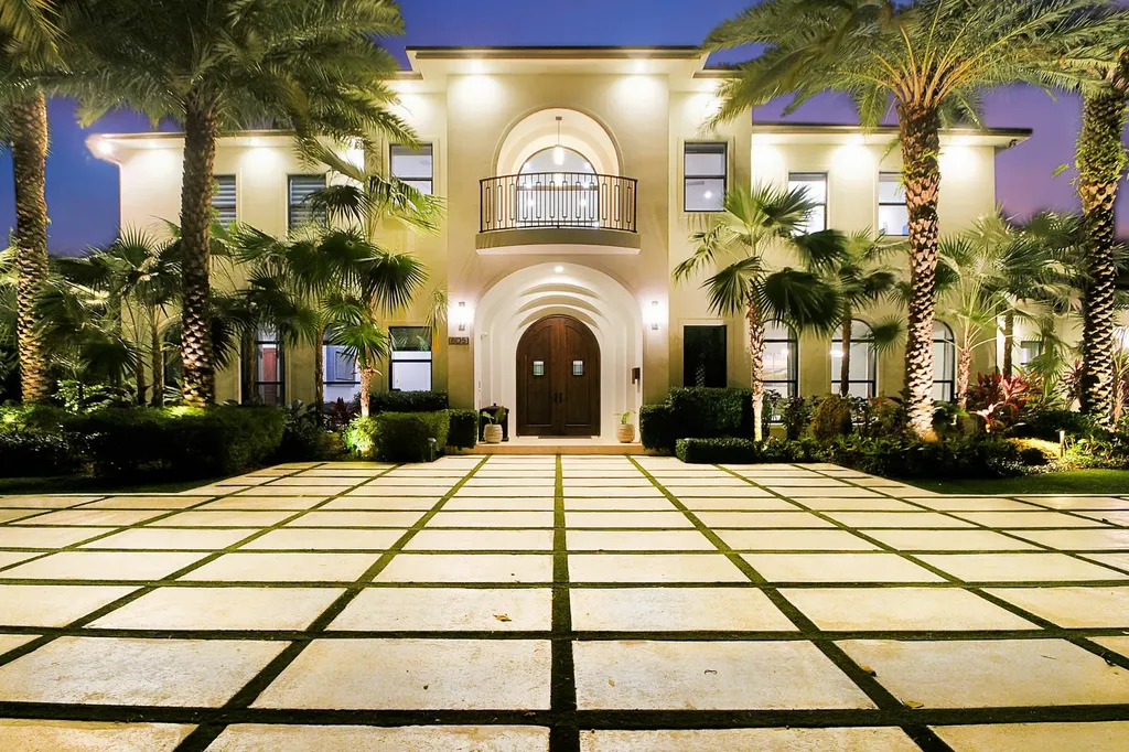 605 Wiggins Road Delray Beach FL 33444