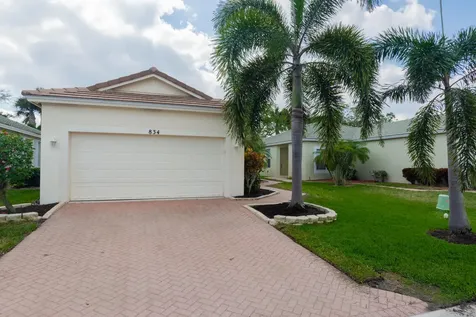 834 SW Rocky Bayou Terrace Port St Lucie FL 34986
