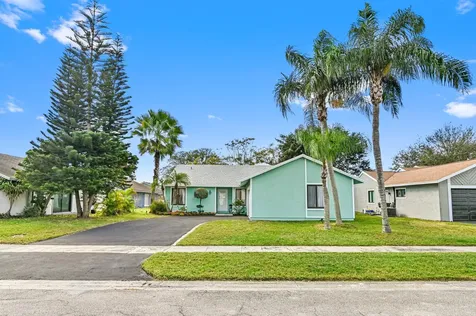 7758 Blackwood Lane Lake Worth FL 33467