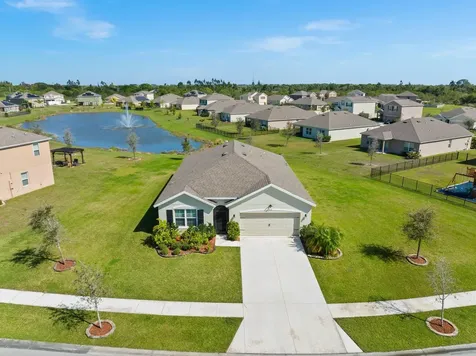 3048 Woodswalk Drive Fort Pierce FL 34945