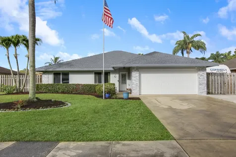 7450 Woodland Creek Lane Lake Worth FL 33467