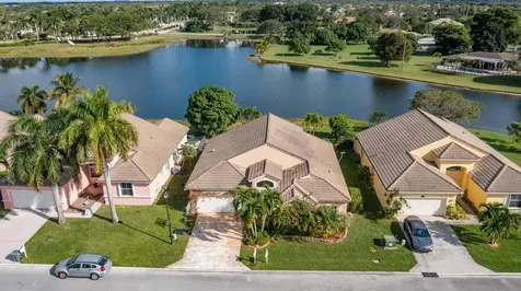 9248 Cove Point Circle Boynton Beach FL 33472