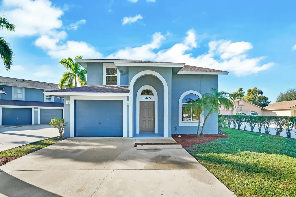 13620 Yarmouth Court Wellington FL 33414
