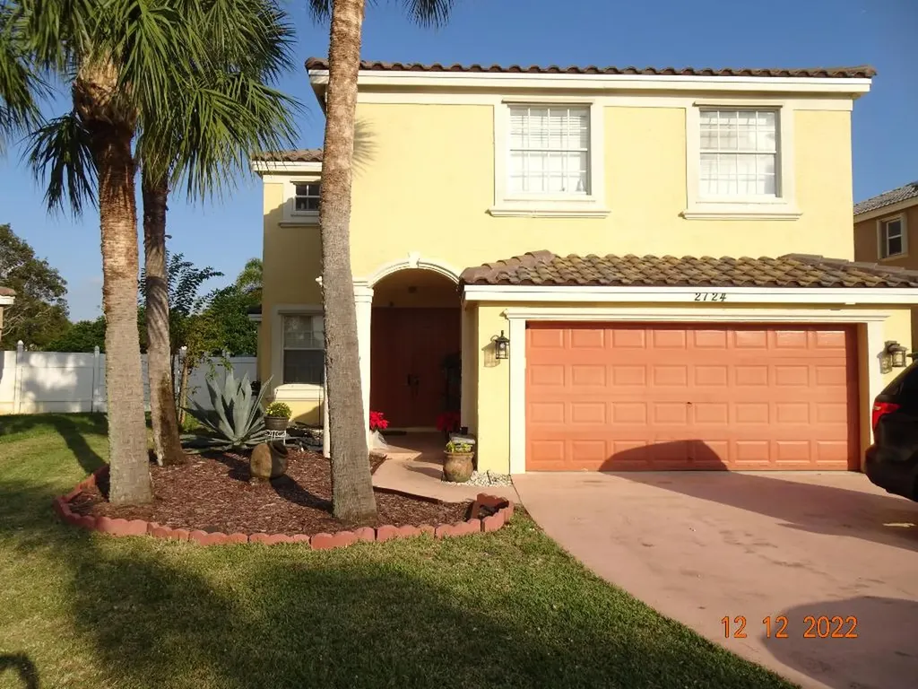 2724 Misty Oaks Circle Royal Palm Beach FL 33411