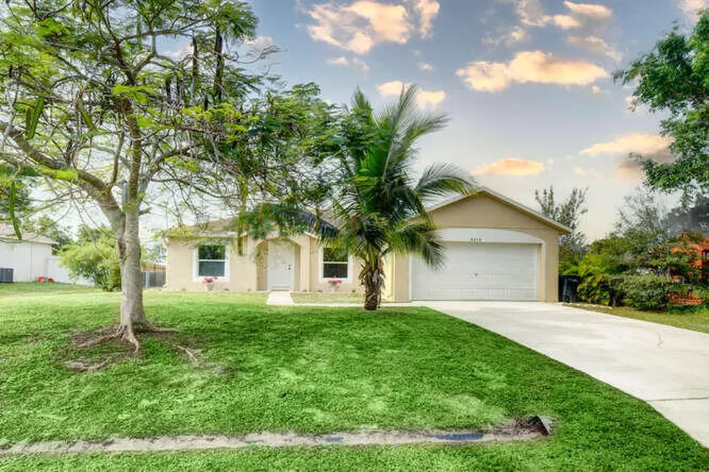 4214 SW Ragen Street Port St Lucie FL 34953