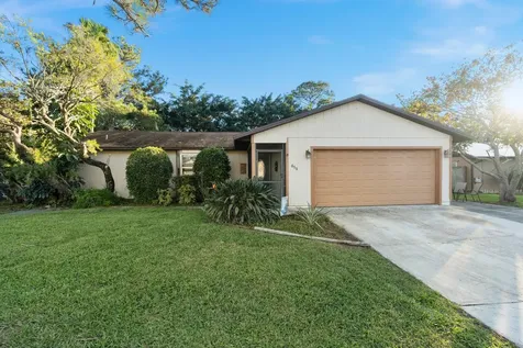 858 SE Damask Avenue Port St Lucie FL 34983