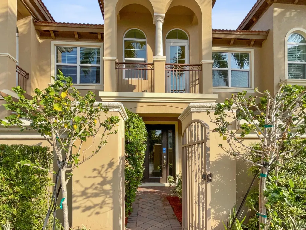 3130 Waterside Circle Boynton Beach FL 33435