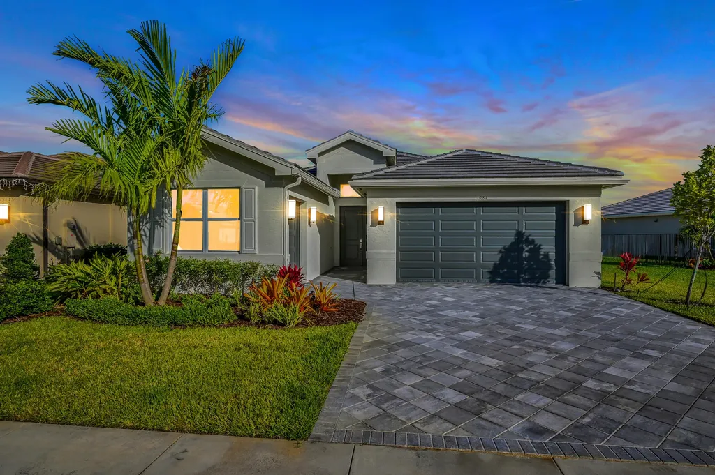 11984 SW Seahorse Springs Terrace Port St Lucie FL 34987