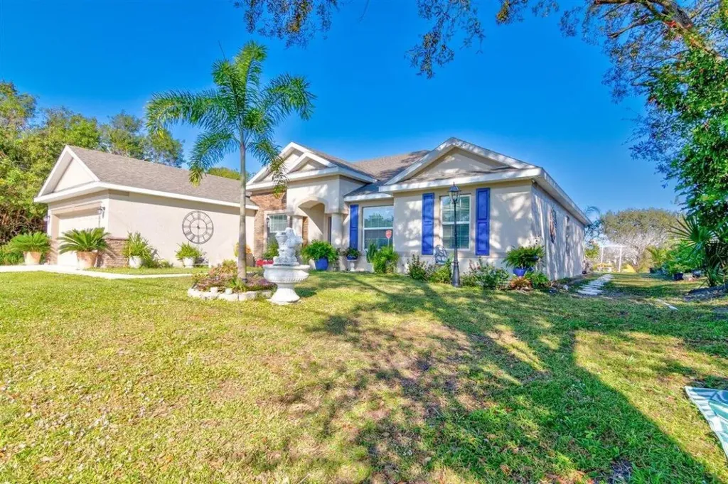 469 SW North Quick Circle Port St Lucie FL 34953