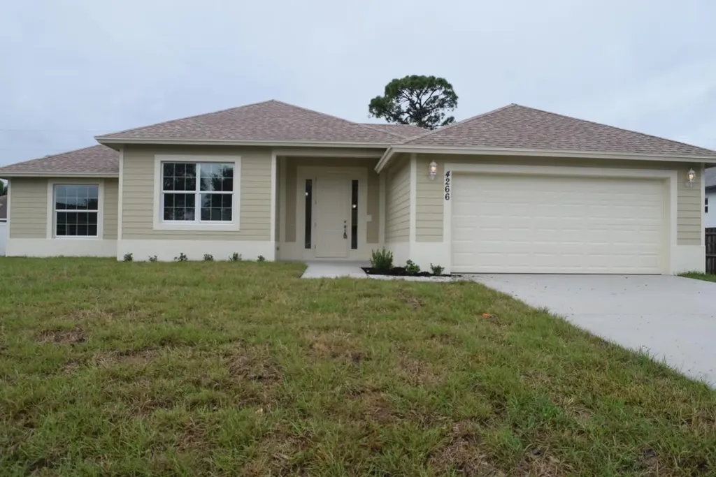 4266 SW Mcclellen Street Port St Lucie FL 34953