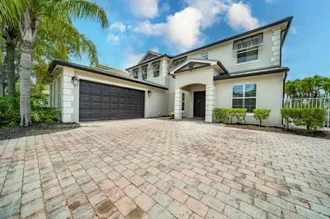 9270 Plantation Estates Drive Royal Palm Beach FL 33411