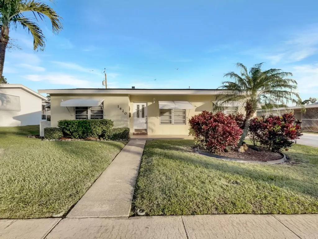 1420 Tahoe Court Lake Worth FL 33461