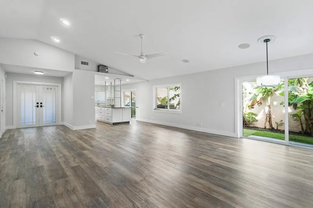 21290 Sawmill Court Boca Raton FL 33498