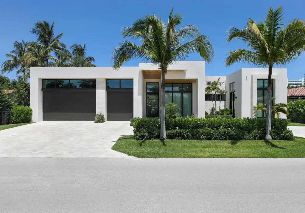 2200 Spanish River Road Boca Raton FL 33432