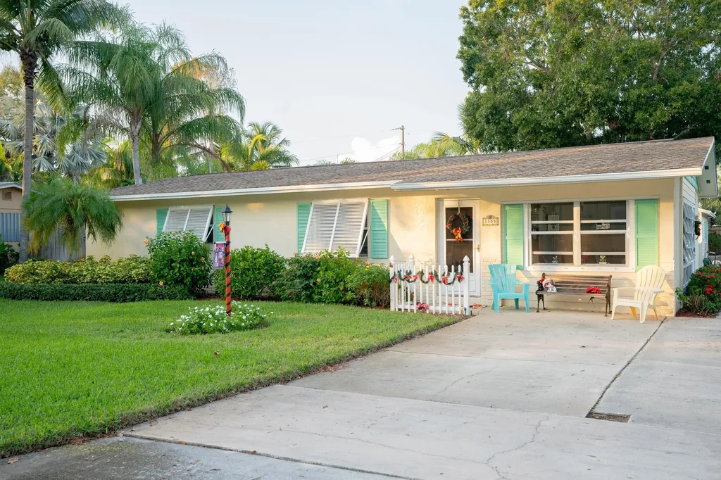 1155 NE Tuxedo Terrace Jensen Beach FL 34957