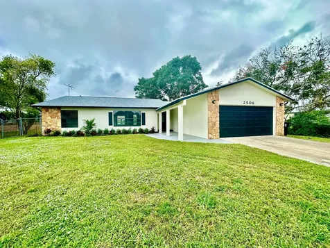 2506 SW Grotto Circle Port St Lucie FL 34953