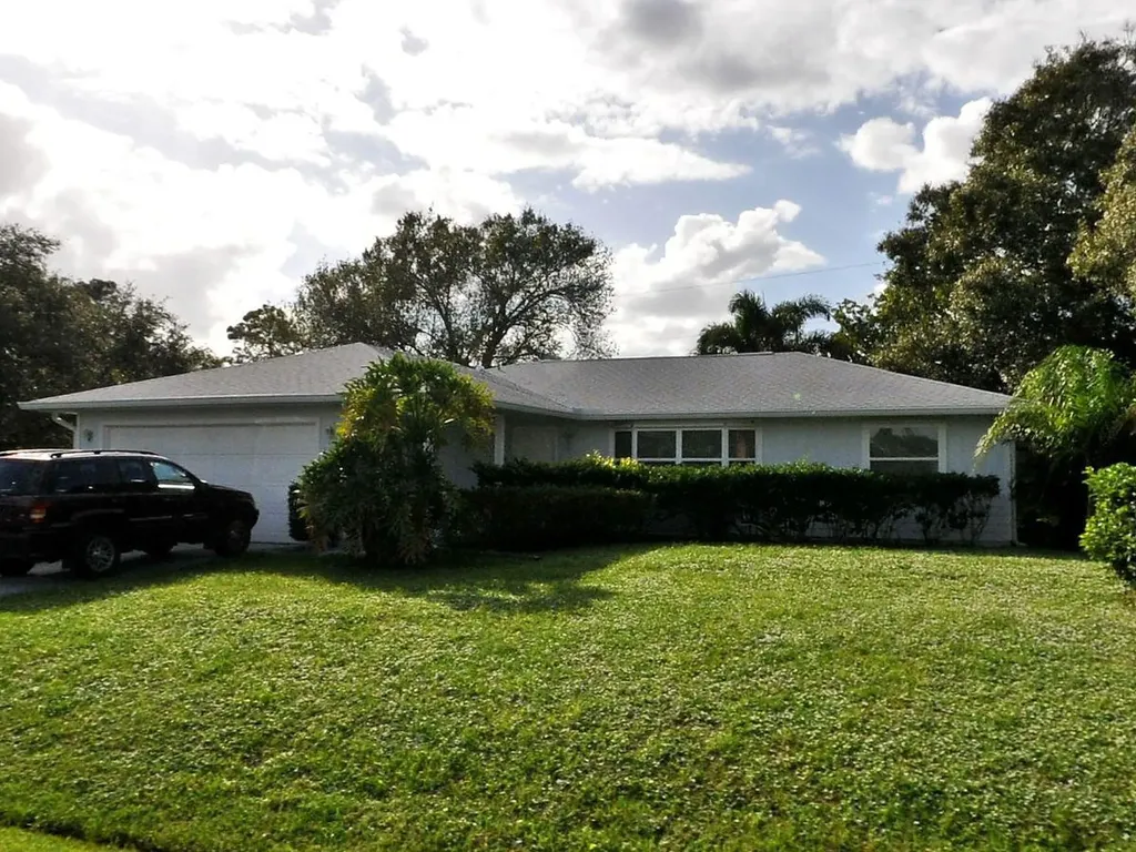 4072 SW Alice Street Port St Lucie FL 34953