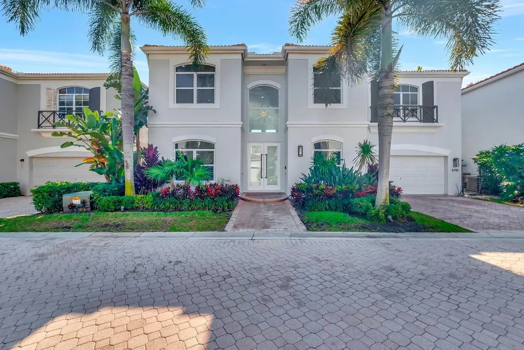 4290 NW 62nd Road Boca Raton FL 33496