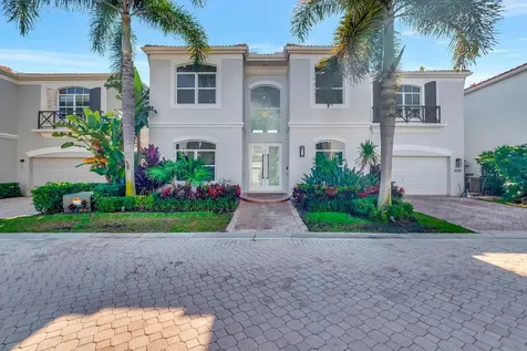 4290 NW 62nd Road Boca Raton FL 33496