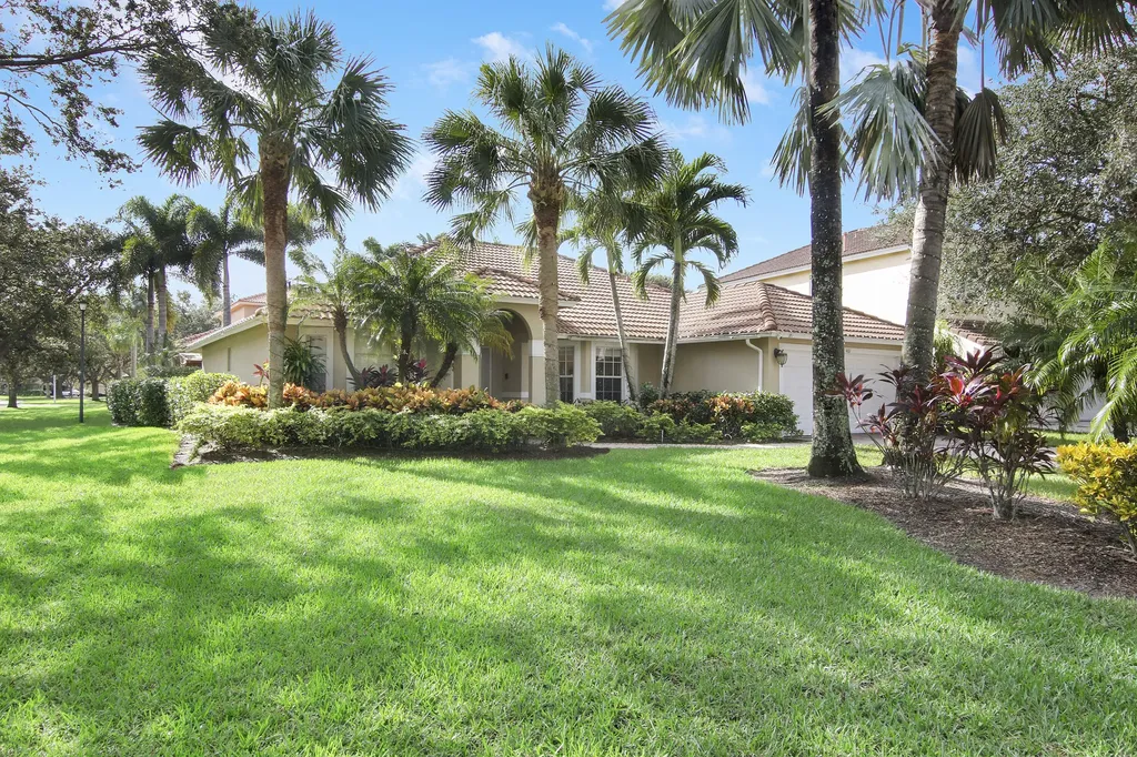 401 Mangrove Point Jupiter FL 33458