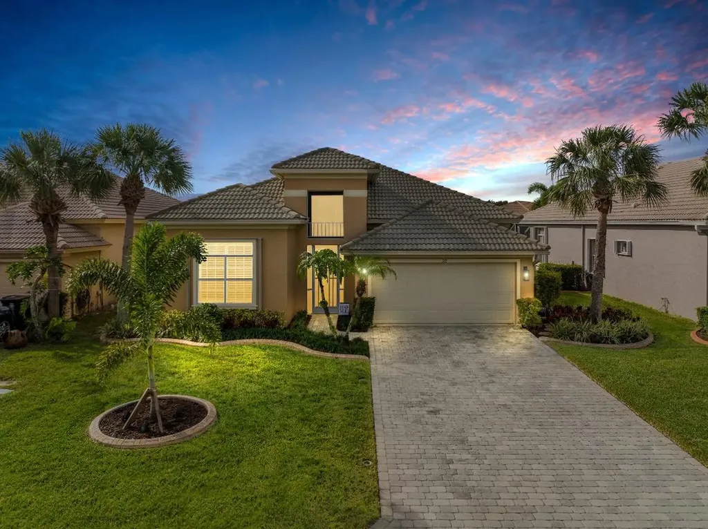 322 NW Somerset Circle Port St Lucie FL 34983