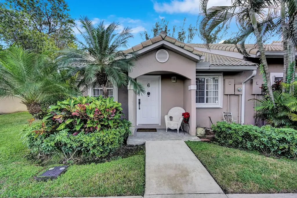 3151 Holiday Springs Boulevard Margate FL 33063