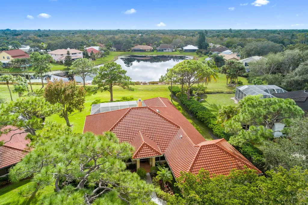 19554 Red Gum Trail Jupiter FL 33458