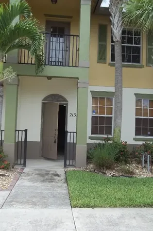 2132 SE Eatonville Drive Port St Lucie FL 34952