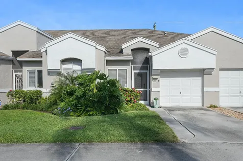 9219 Vineland Court Boca Raton FL 33496