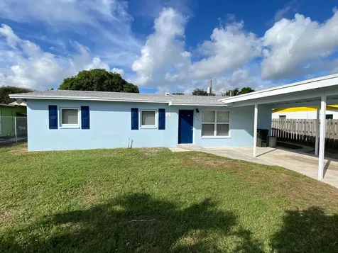 926 SW 11th Terrace Delray Beach FL 33444