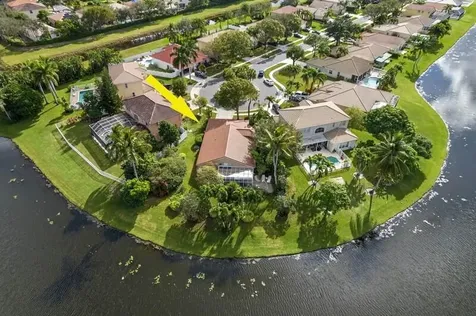 6687 Lake Nona Place Lake Worth FL 33463