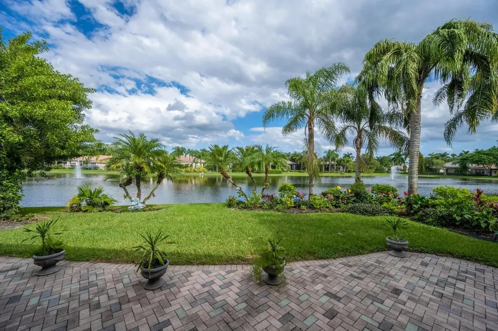 3872 Netherlee Way Lake Worth FL 33449
