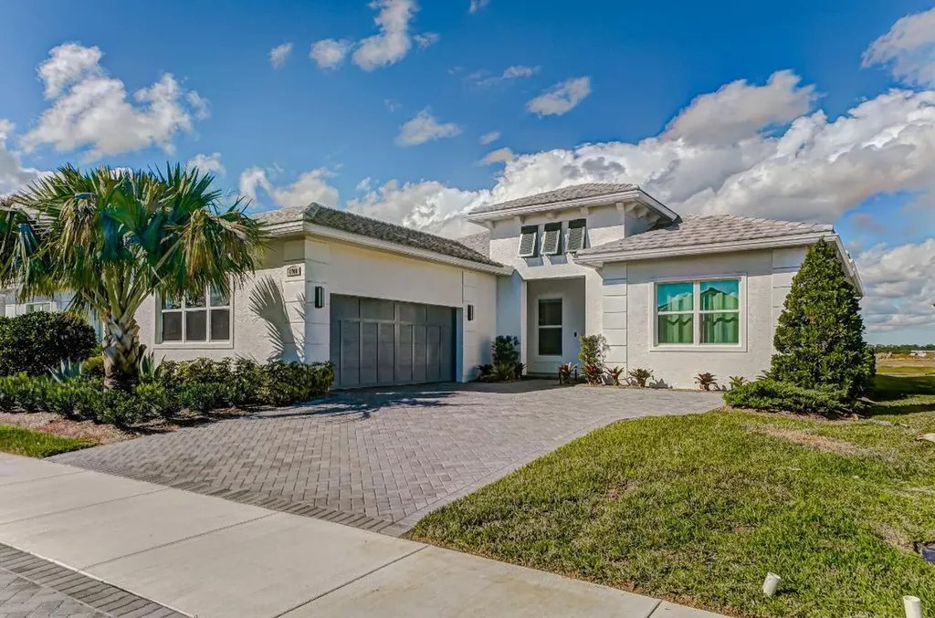 8740 SW Flutto Way Port St Lucie FL 34987