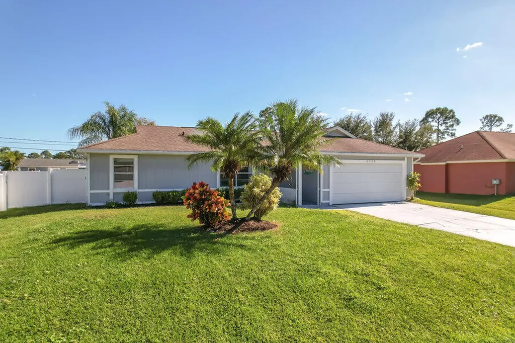 2729 SW Abelard Street Port St Lucie FL 34953