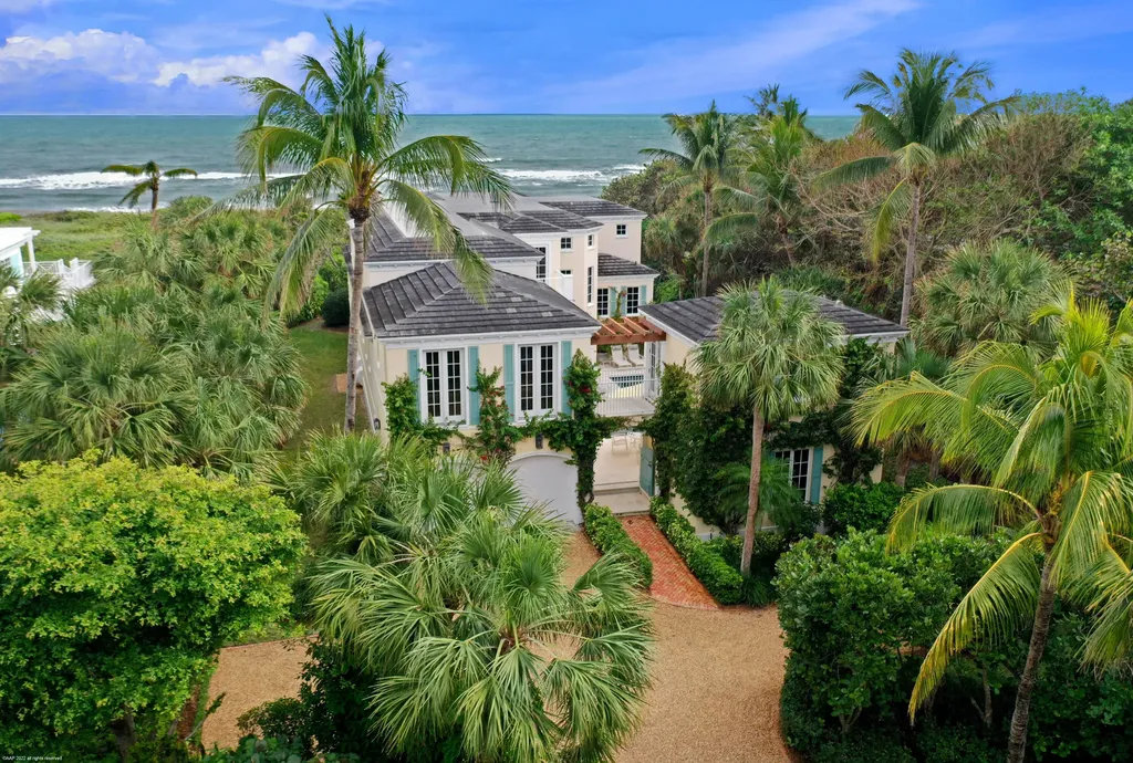 15 N Beach Road Hobe Sound FL 33455