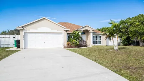 4286 SW Jame Street Port St Lucie FL 34953