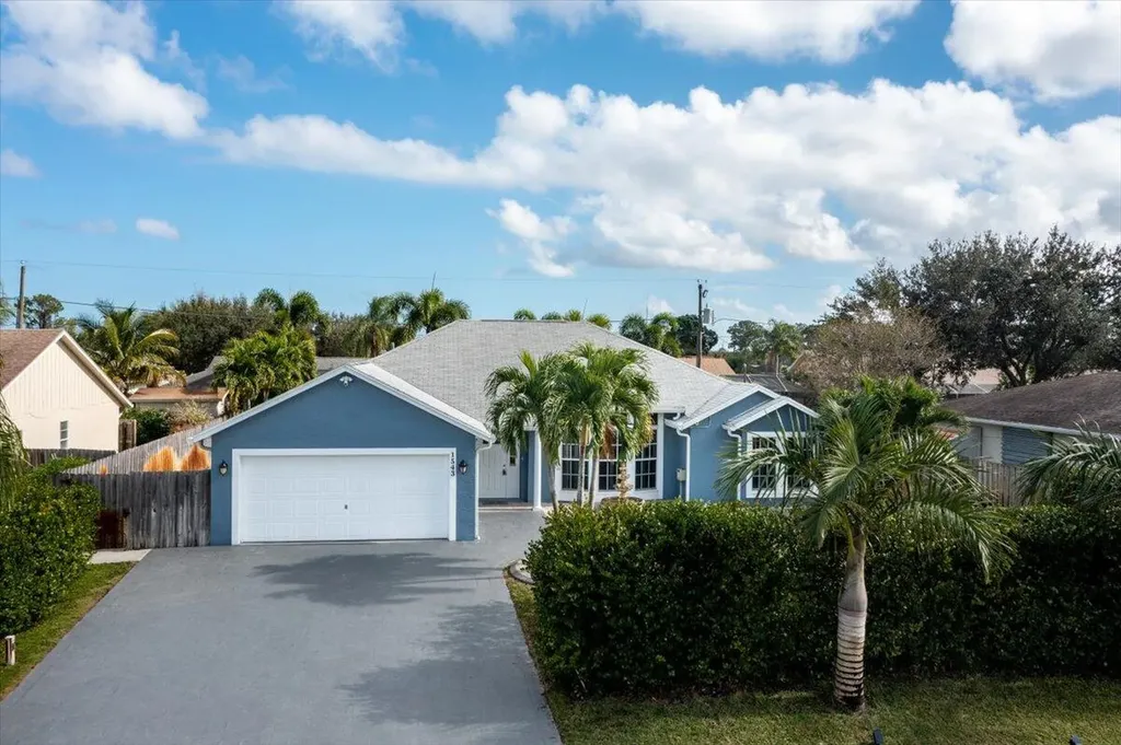 1543 SE Cownie Street Port St Lucie FL 34983