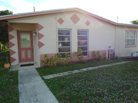 1557 W 36th Street Riviera Beach FL 33404