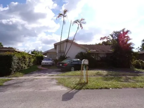 8130 SW 3rd Street North Lauderdale FL 33068