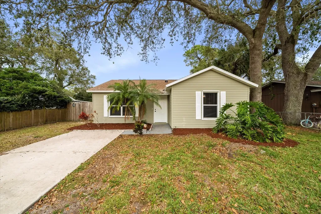 3486 1st Street SW Vero Beach FL 32968