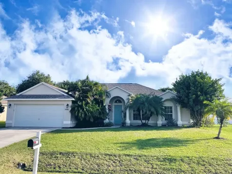 3981 SW Laidlow Street Port St Lucie FL 34953
