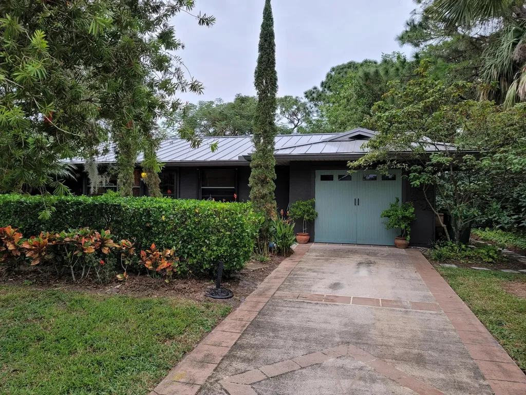 481 SW Sansom Lane Port St Lucie FL 34953